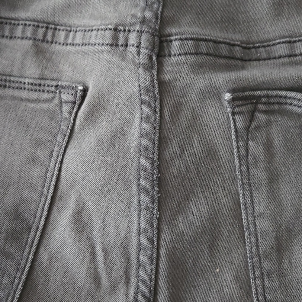 Frame Le High Skinny Dark Jean 26 Quinn Fray Stretchy Comfortable Soft Trending - Picture 13 of 13